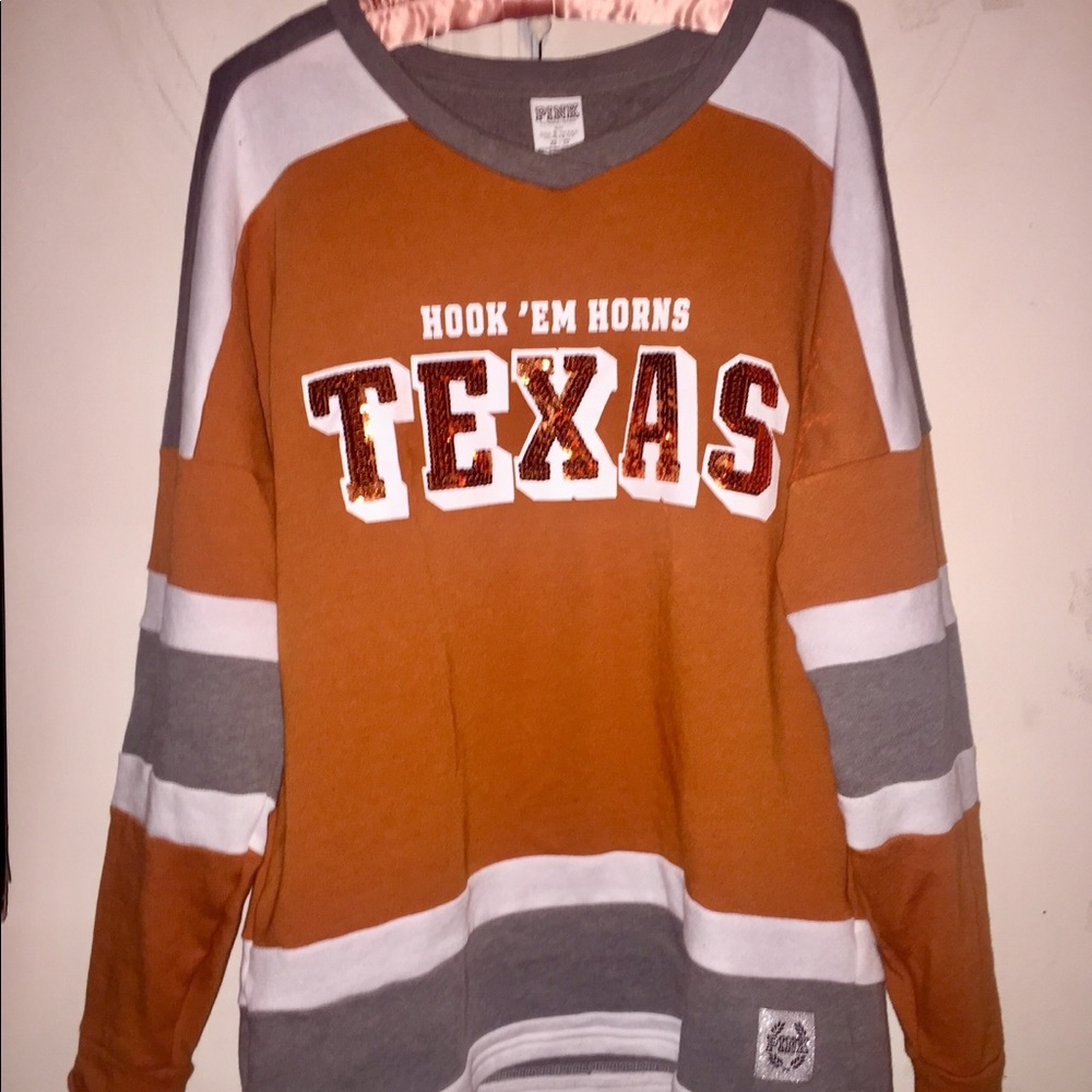 VS pink texas pullover